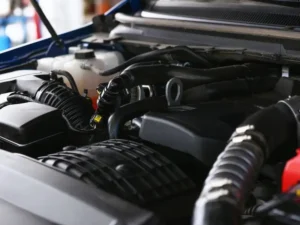 مركز صيانة سيارات حديثة بجدة